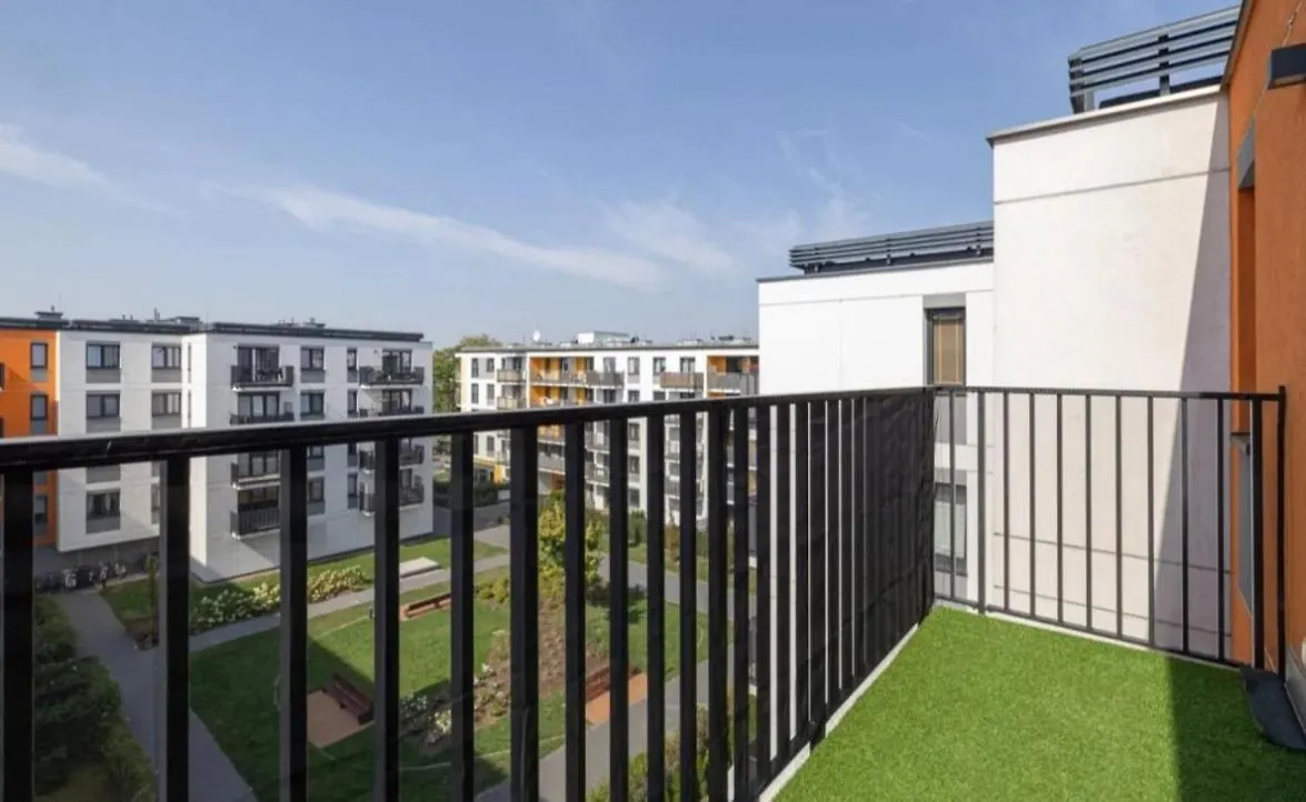 New 2-Bedroom Apartment - Close To Chopin Airport Warsaw 0*,  Poland